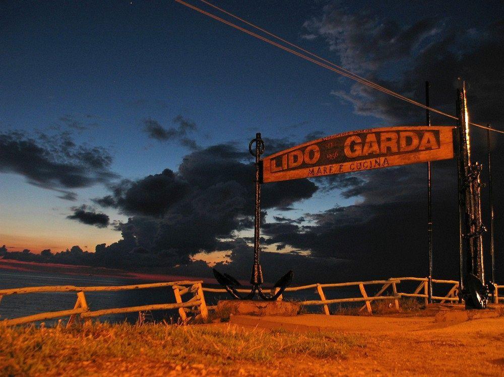 Hotel Lido Garda Anzio Bagian luar foto